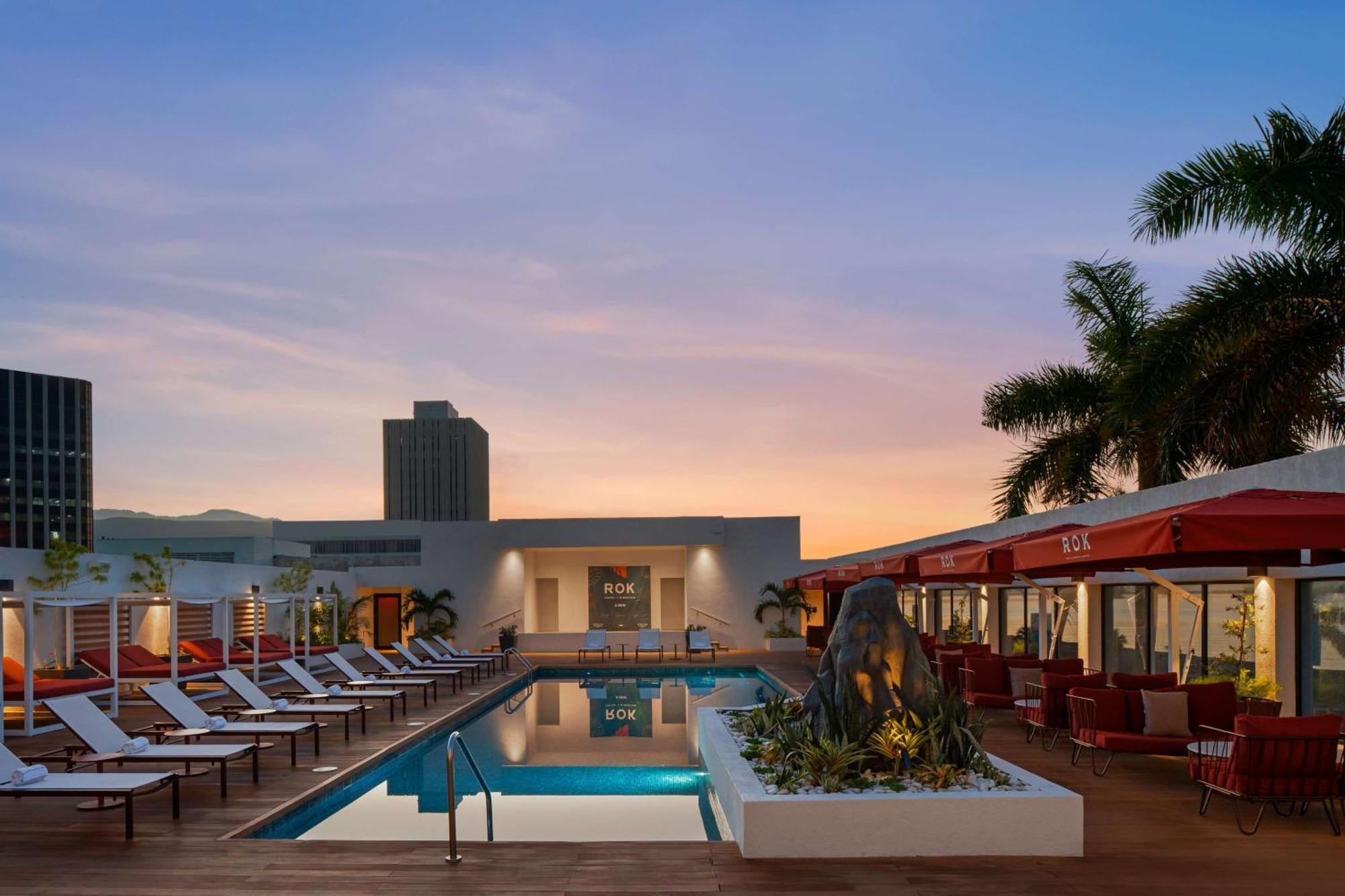 Rok Hotel Kingston Tapestry Collection By Hilton Exterior foto